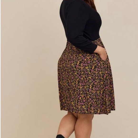 NWT-TORRID VERY CUTE MINI SWEATER KNIT WOVEN DRESS-BUNDLE LIKES FOR A DEAL - Picture 3 of 8